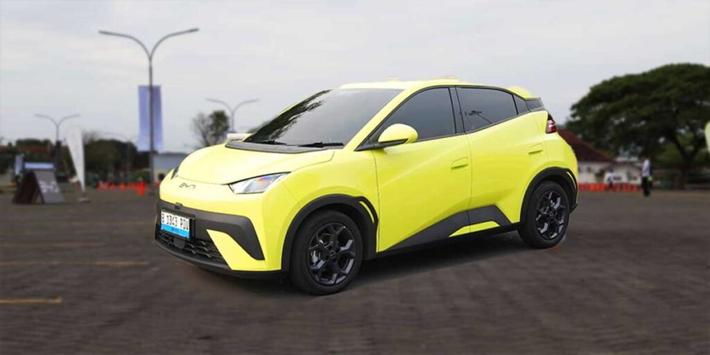 BYD Atto 1 Jadi Pilihan Baru Konsumen Mobil Listrik di 2025